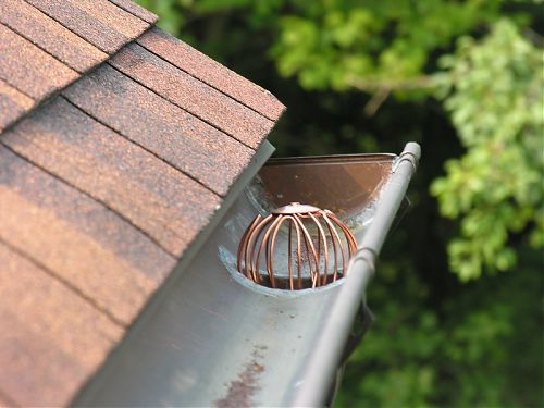 Copper Wire Strainer In Action